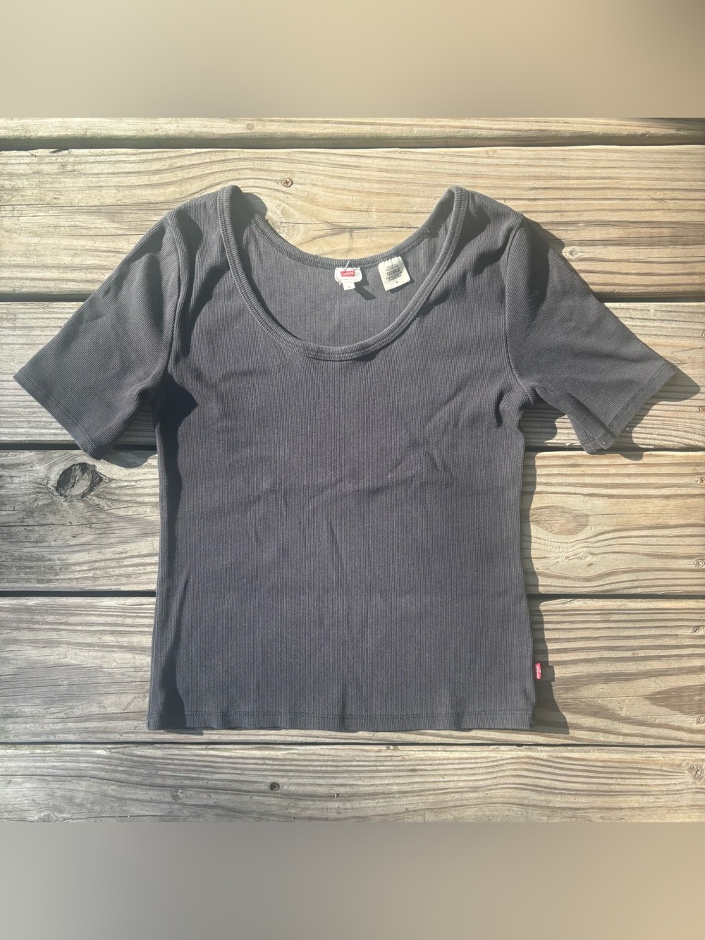 Levi's Black Scoop Neck Baby Tee